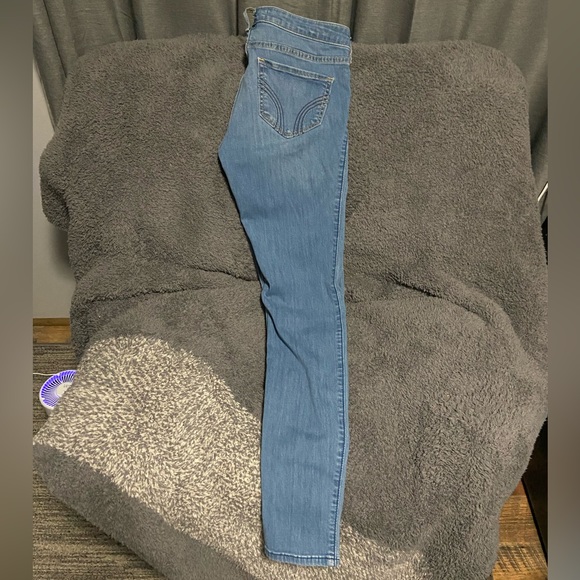 Hollister Skinny Jeans size 7L Light Wash - Picture 3 of 3